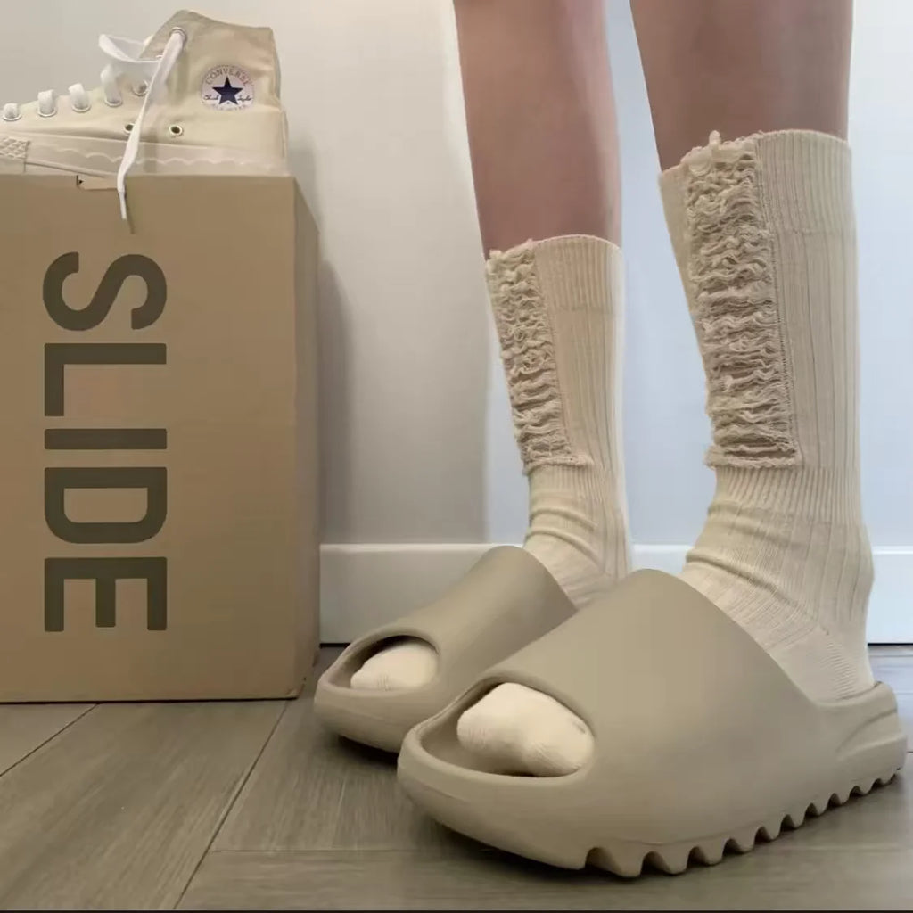 Summer Women Slippers Men Sandals Casual Beach Shoes Soft Bottom Slides Thick Platform EVA Anti-Slip Home Slippers